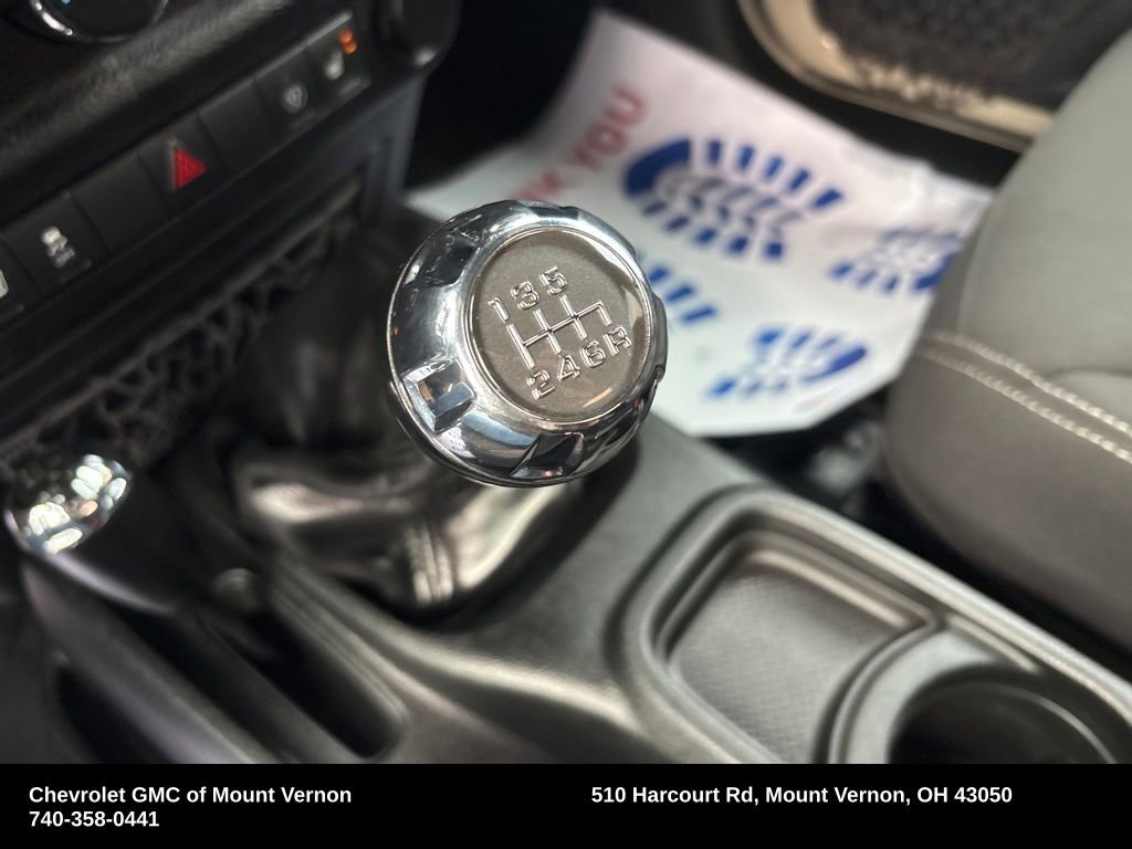 Used 2017 Jeep Wrangler Unlimited Rubicon w/ Cold Weather Group image 23