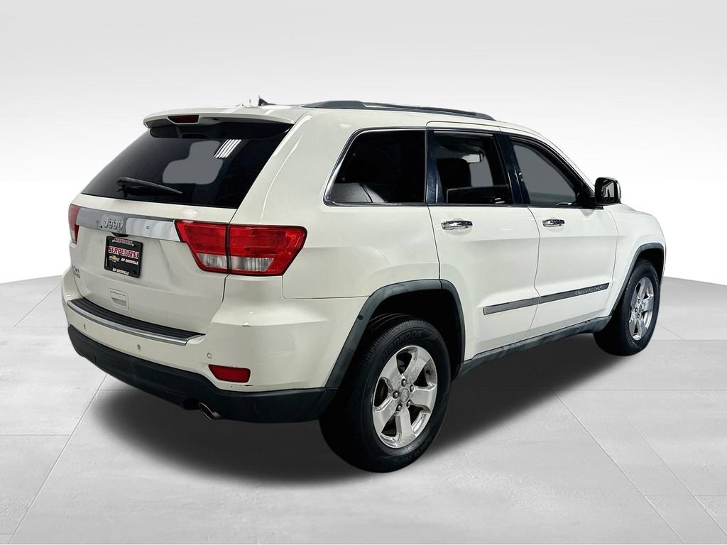 Used 2011 Jeep Grand Cherokee Limited AWD/4WD image 9