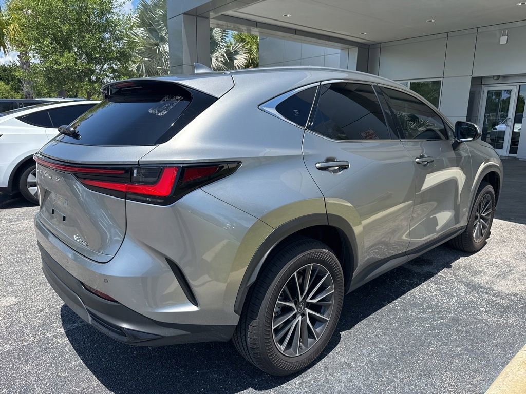 Used 2026 Lexus NX 350h FWD w/ Cold Area Package image 3