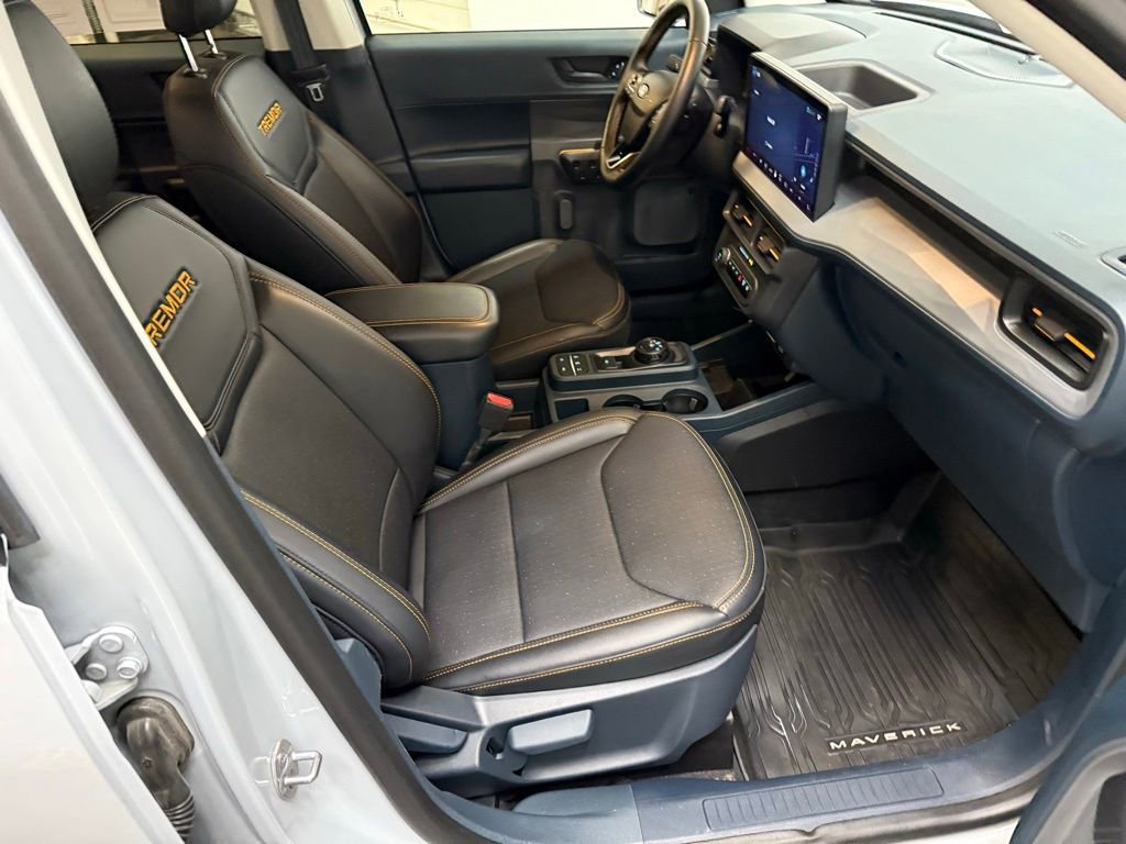 Certified 2025 Ford Maverick Tremor image 52