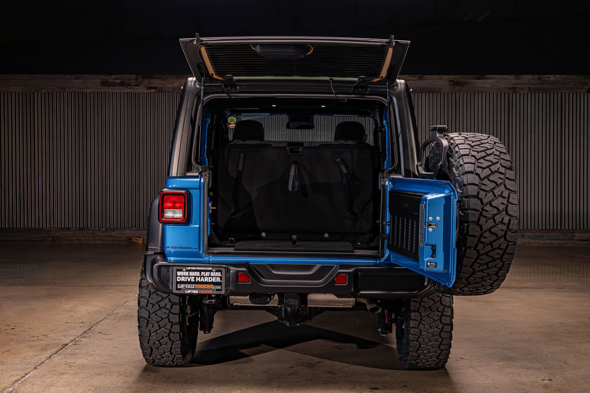 Used 2024 Jeep Wrangler Willys image 9