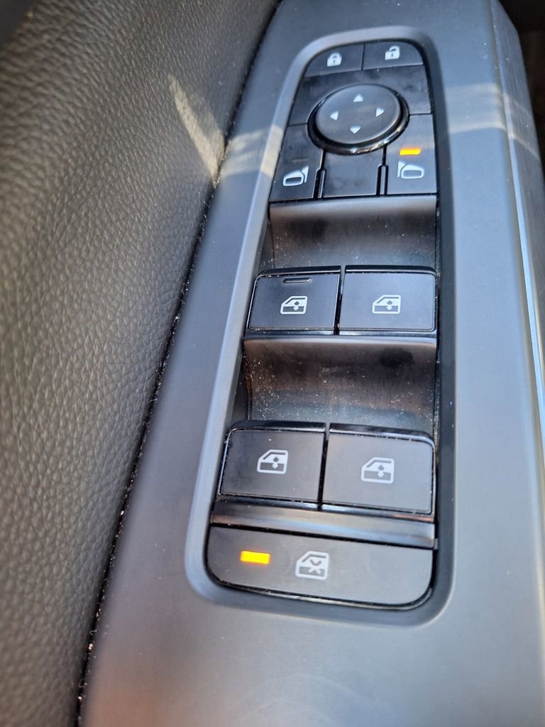 Certified 2023 Nissan Pathfinder Rock Creek image 18