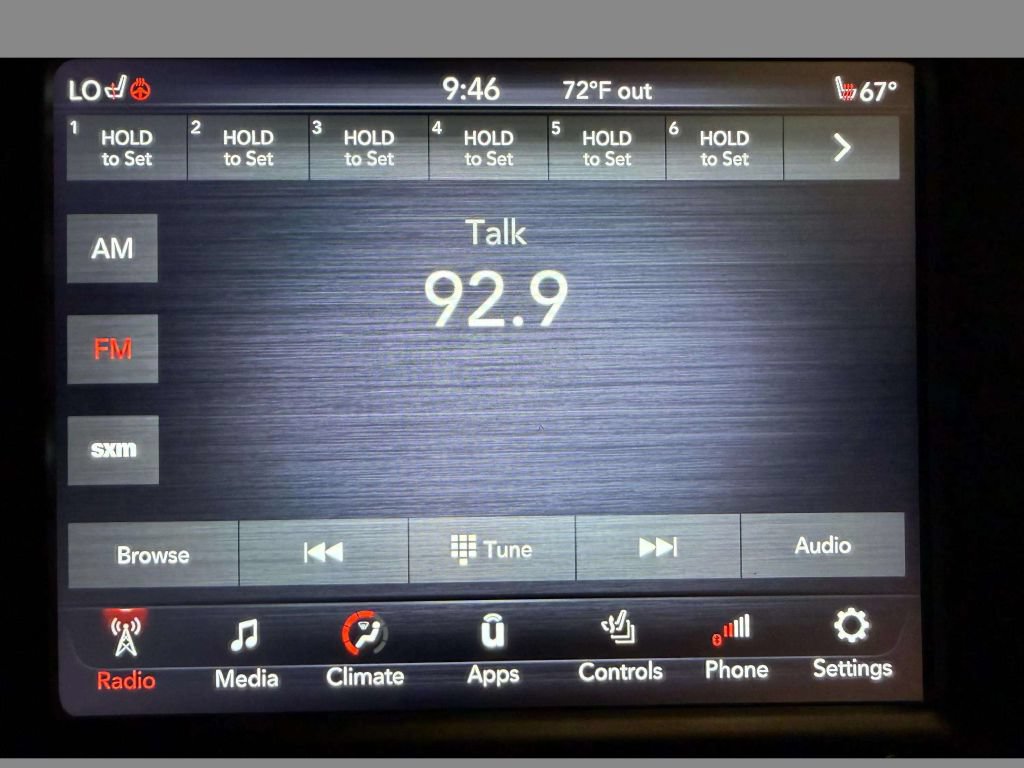 Used 2019 RAM 1500 4x4 Crew Cab Big Horn image 25
