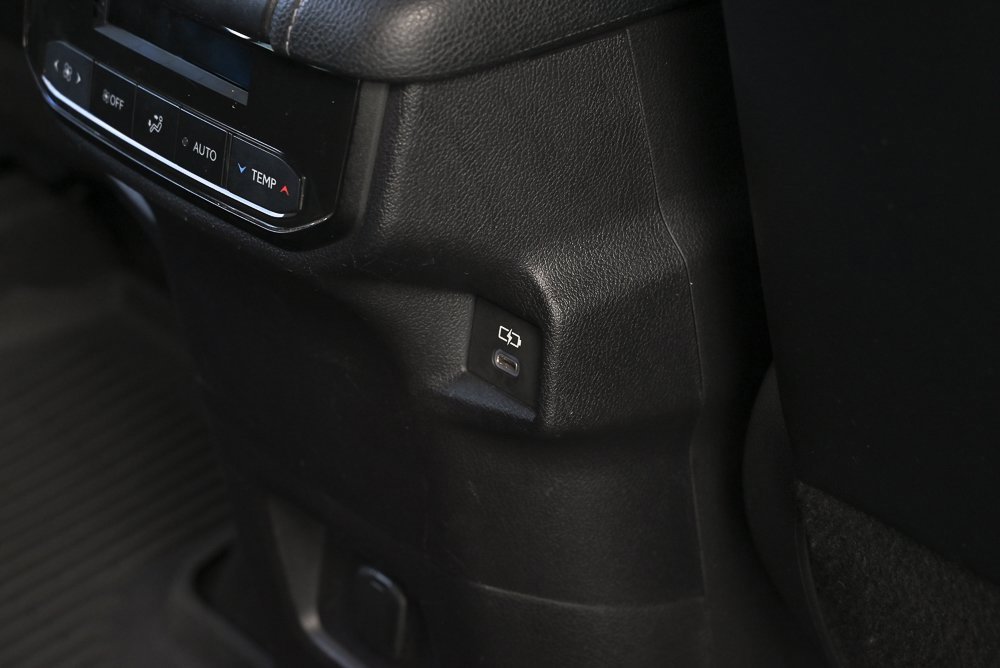 Used 2024 Toyota Grand Highlander XLE image 36