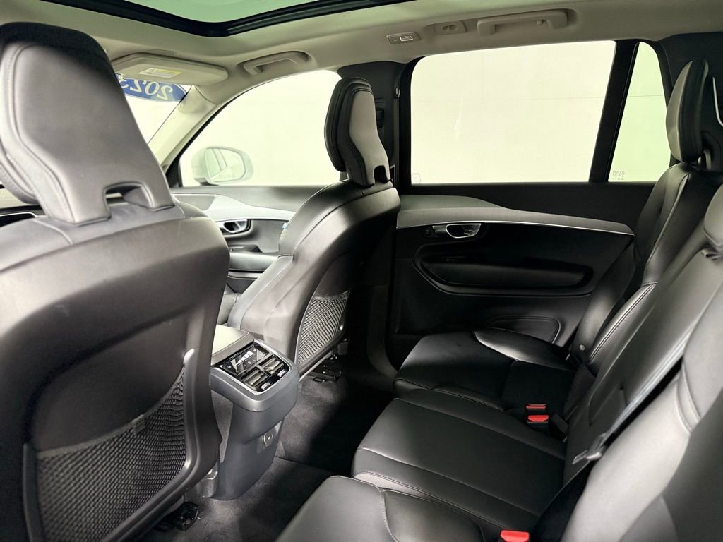 Used 2023 Volvo XC90 B5 Core w/ Protection Package Premier AWD/4WD image 21