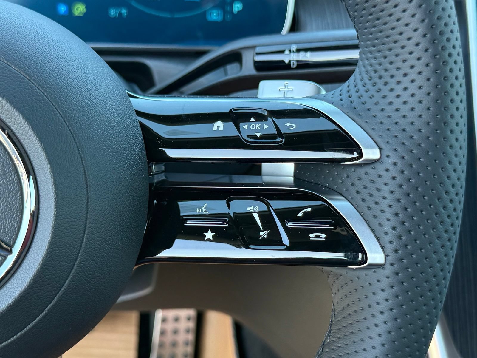 New 2026 Mercedes-Benz CLE 300 4MATIC Cabriolet image 25