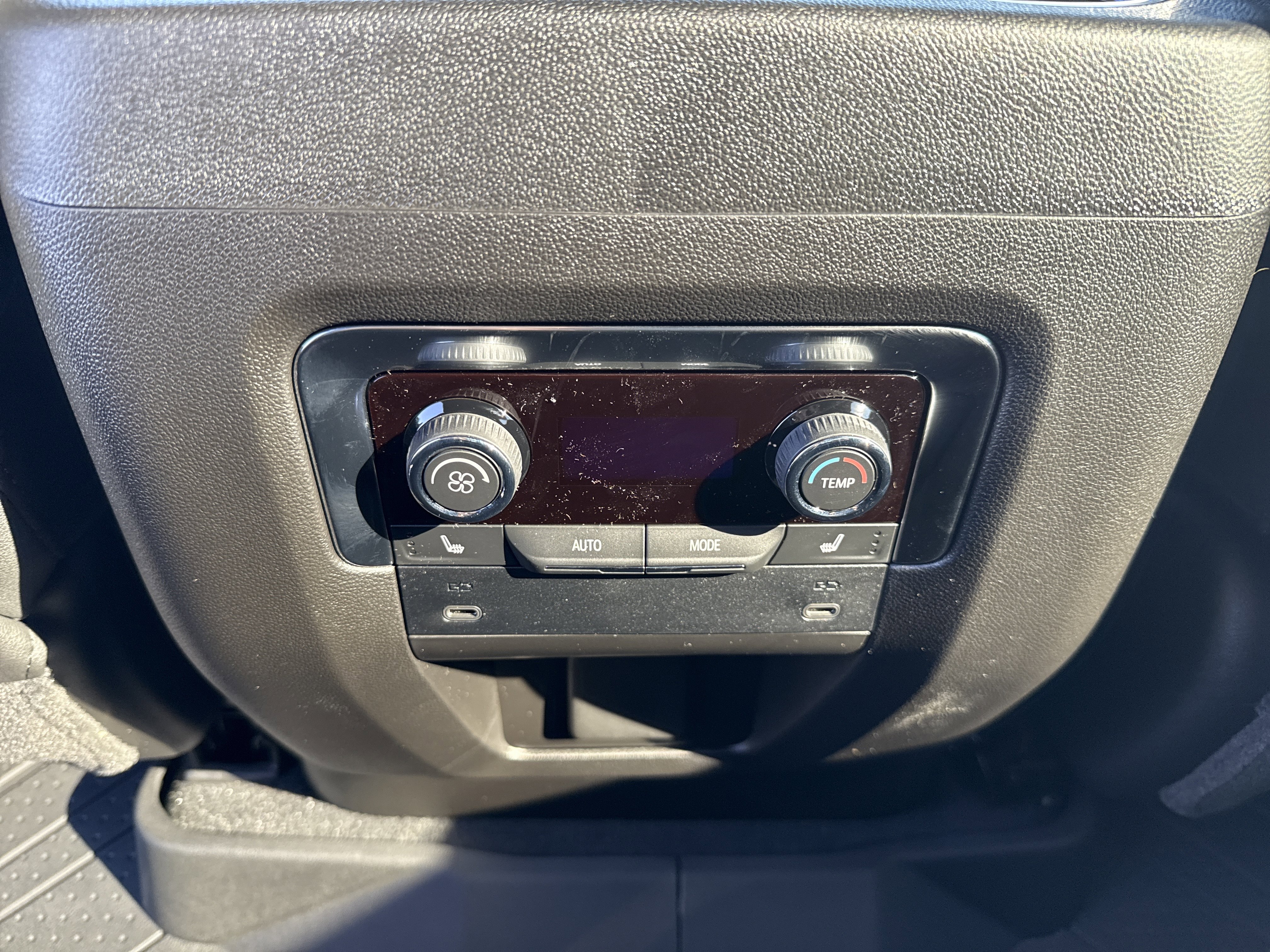 New 2026 Chevrolet Tahoe High Country w/ Sun And Tow Package image 23