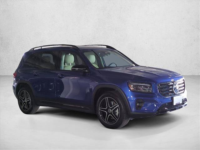 Used 2026 Mercedes-Benz GLB 250 image 3