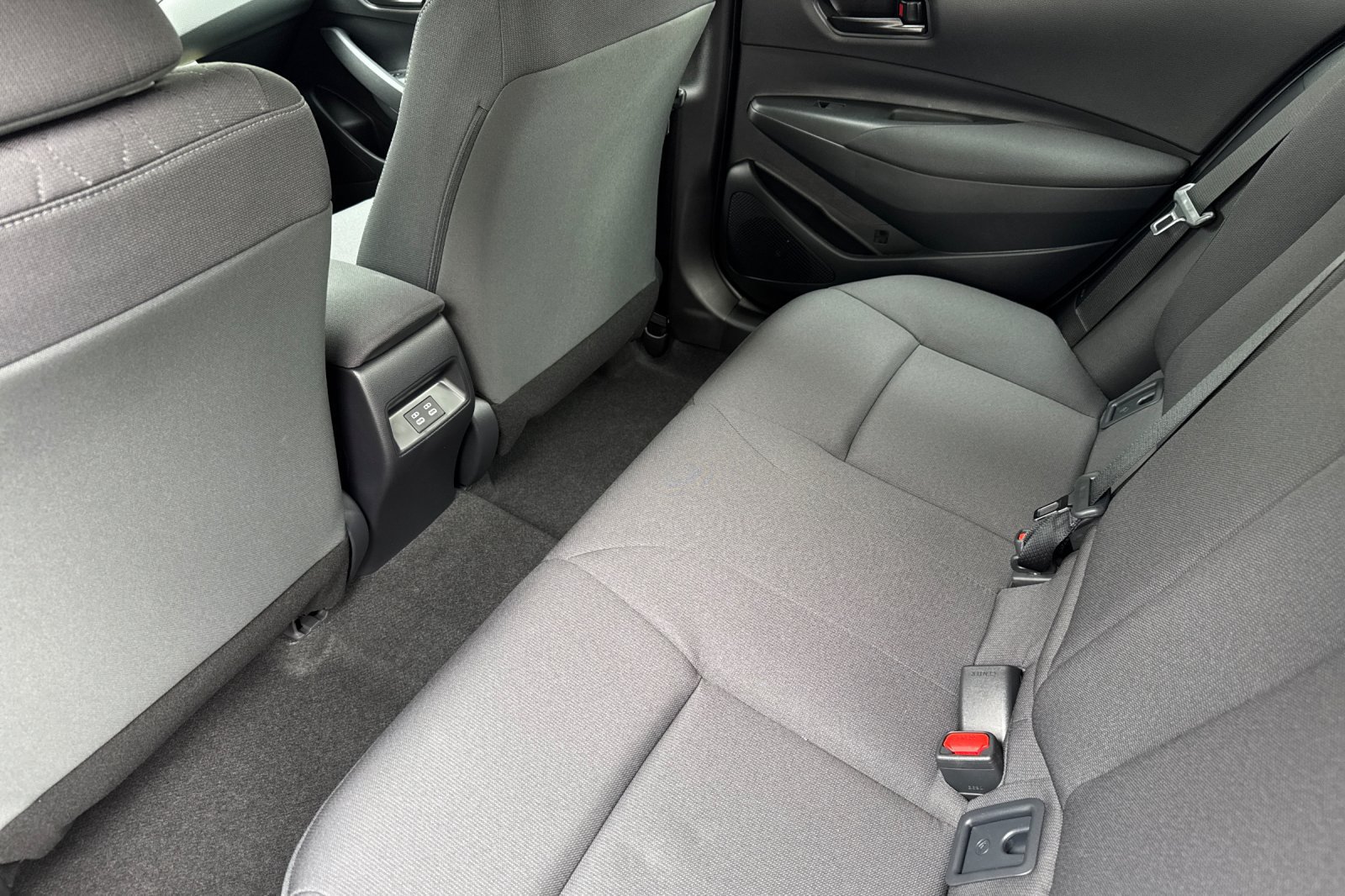 New 2026 Toyota Corolla LE w/ LE Premium Package FWD image 12