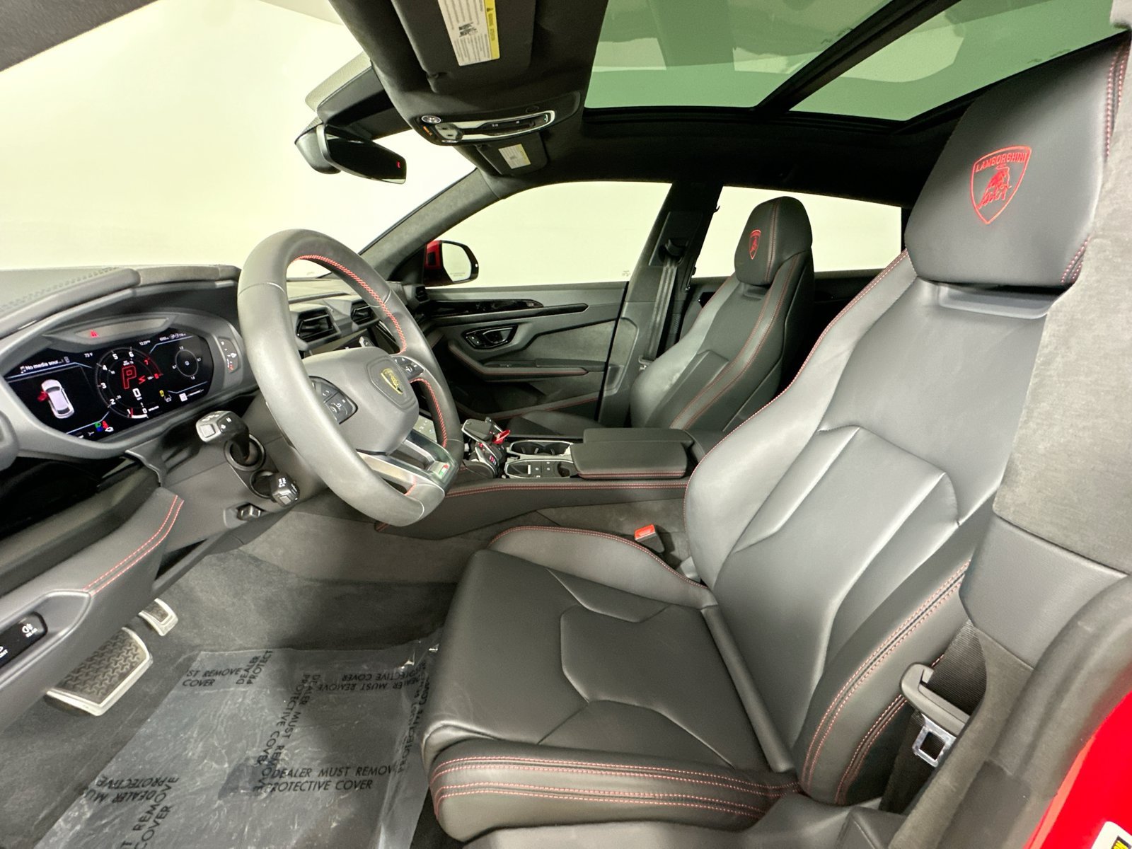 Used 2025 Lamborghini Urus S AWD/4WD image 35