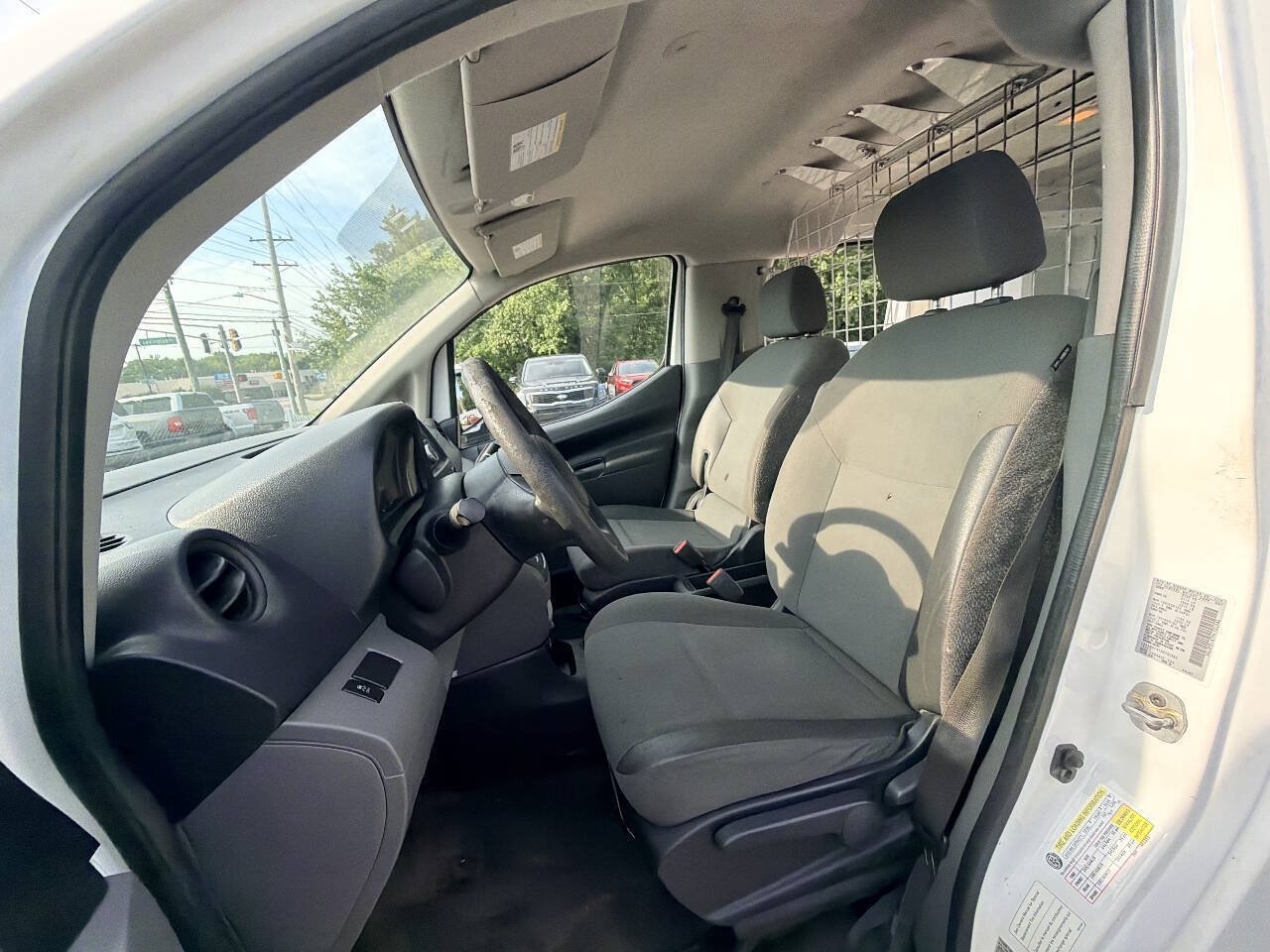 Used 2017 Chevrolet City Express LS FWD image 30