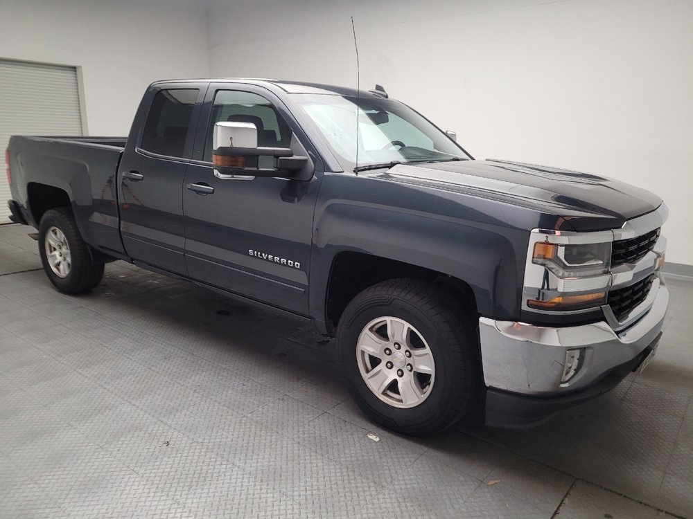 Used 2017 Chevrolet Silverado 1500 LT w/ All Star Edition RWD image 11