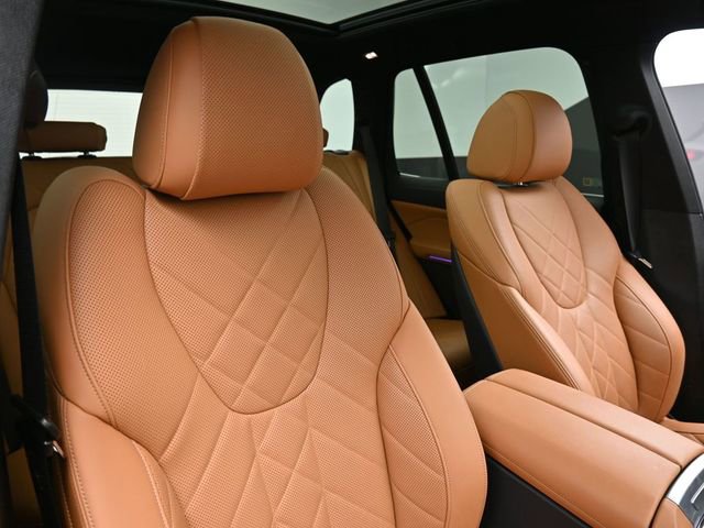 Used 2023 BMW X5 xDrive40i w/ Premium Package AWD/4WD image 27