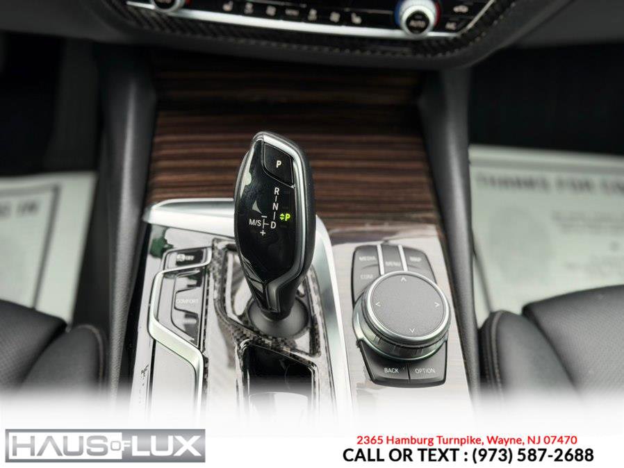 Used 2021 BMW 530i xDrive w/ Convenience Package AWD/4WD image 26