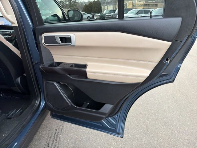 Used 2020 Ford Explorer XLT w/ Equipment Group 202A image 26