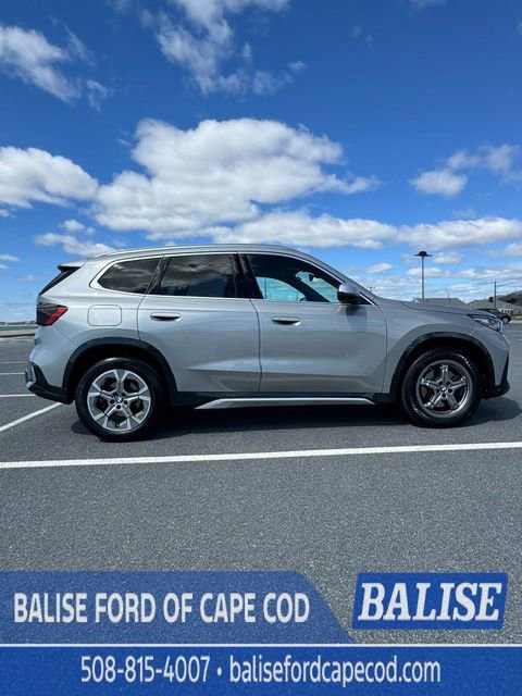 Used 2024 BMW X1 xDrive28i AWD/4WD image 3