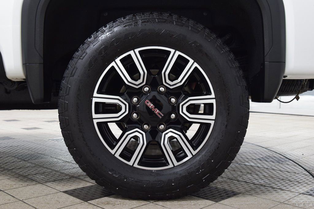 Used 2023 GMC Sierra 2500 AT4 w/ AT4 Premium Plus Package image 29