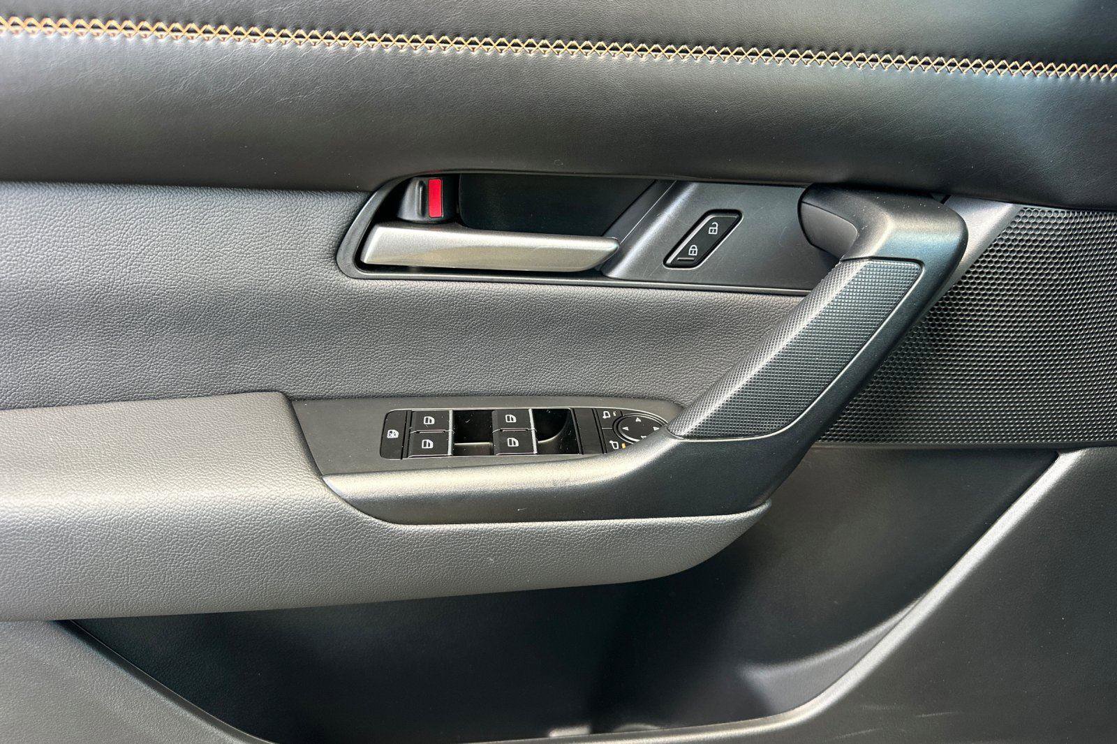 Certified 2025 MAZDA CX-50 AWD 2.5 Hybrid w/ Weather Package image 11