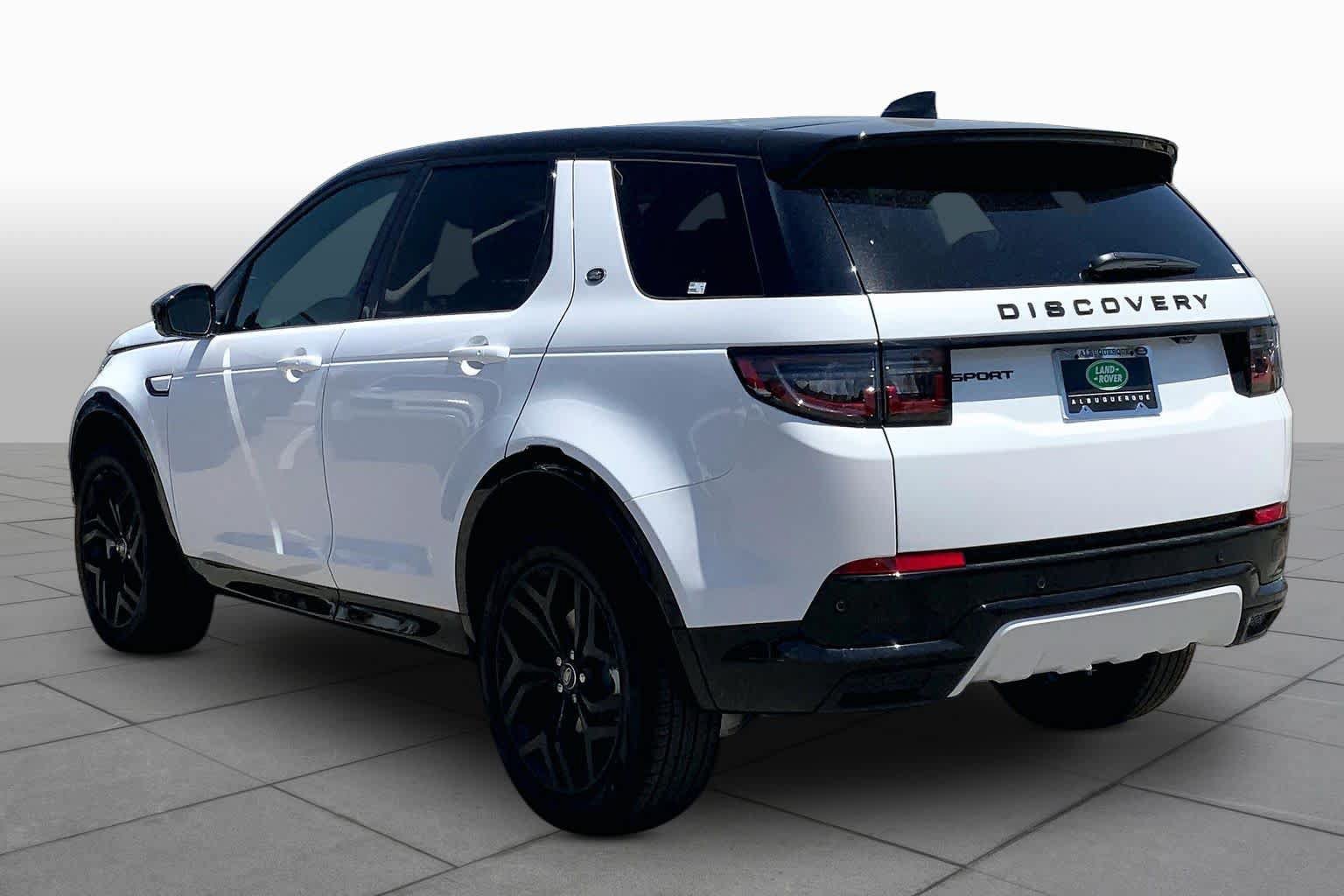 New 2026 Land Rover Discovery Sport Landmark AWD/4WD image 12