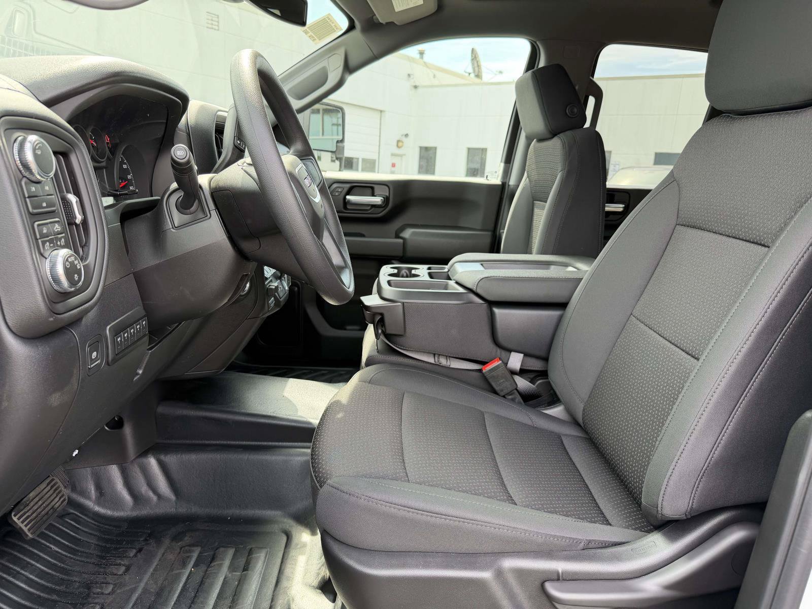 New 2026 GMC Sierra 3500 Pro AWD/4WD image 5