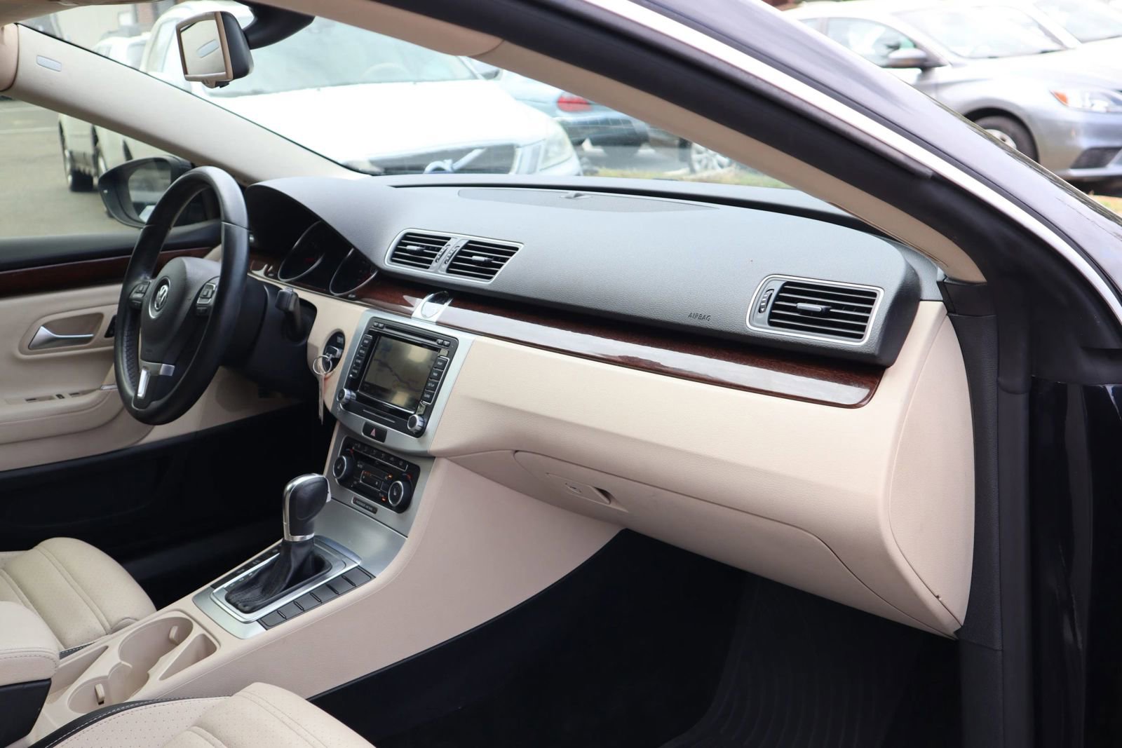 Used 2012 Volkswagen CC Lux Plus image 16