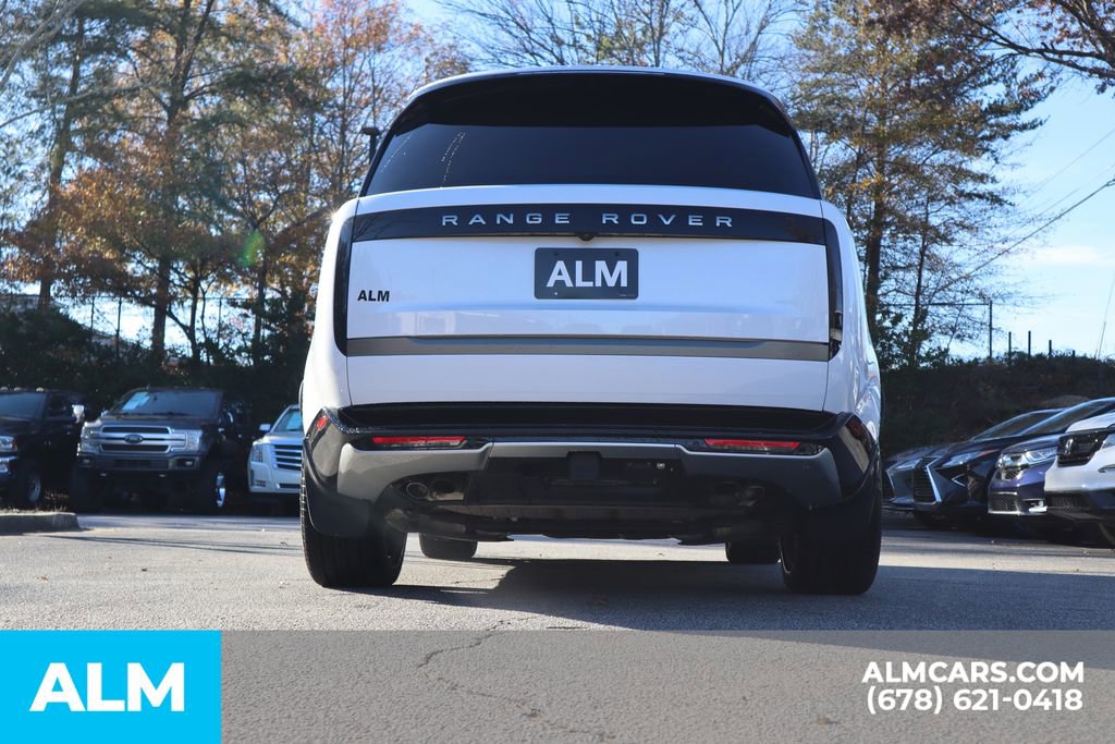 Used 2024 Land Rover Range Rover SE image 7