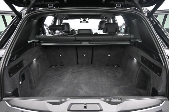Used 2022 BMW X5 xDrive40i w/ Premium Package AWD/4WD image 19