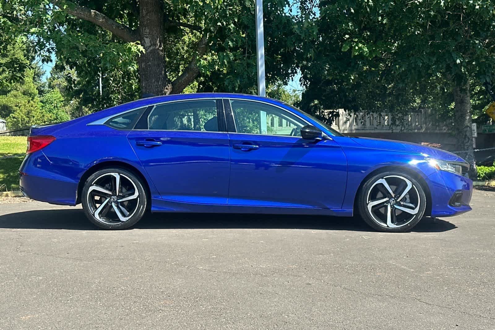 Used 2021 Honda Accord Sport Special Edition image 8