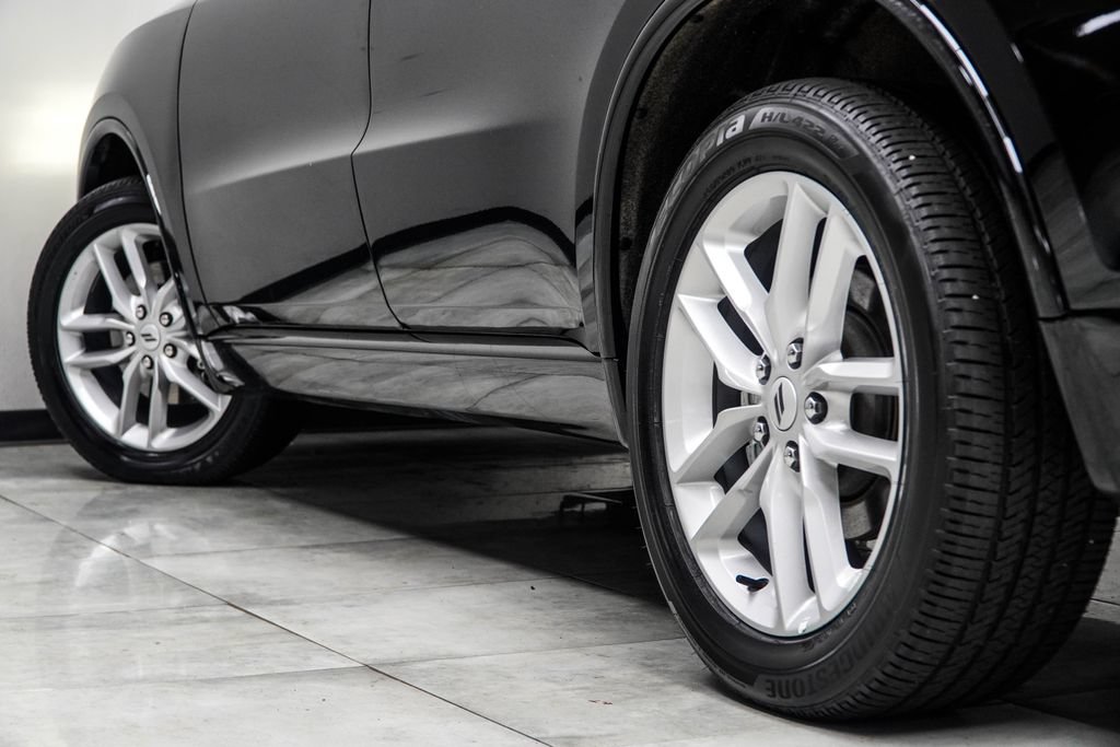 Used 2025 Dodge Durango GT AWD/4WD image 15