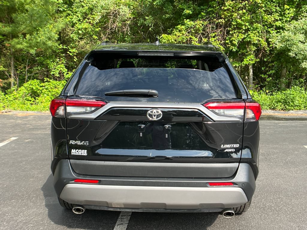Certified 2025 Toyota RAV4 Limited w/ Advanced Technology Package AWD/4WD image 4