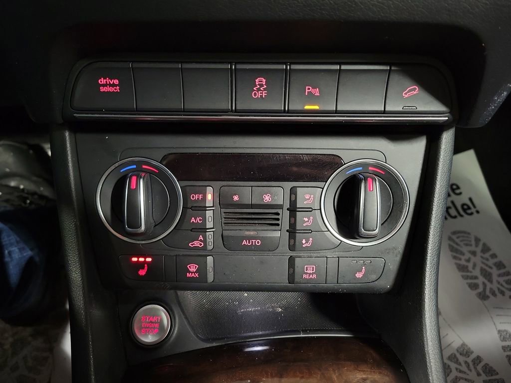 Used 2018 Audi Q3 2.0T Premium Plus w/ Premium Plus Package image 19