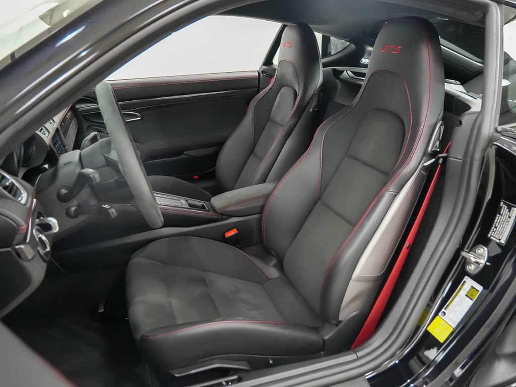 Certified 2021 Porsche 718 Cayman GTS RWD image 5