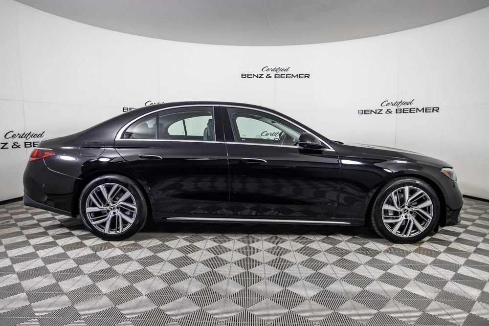 Used 2025 Mercedes-Benz E 350 Sedan w/ Winter Package image 3