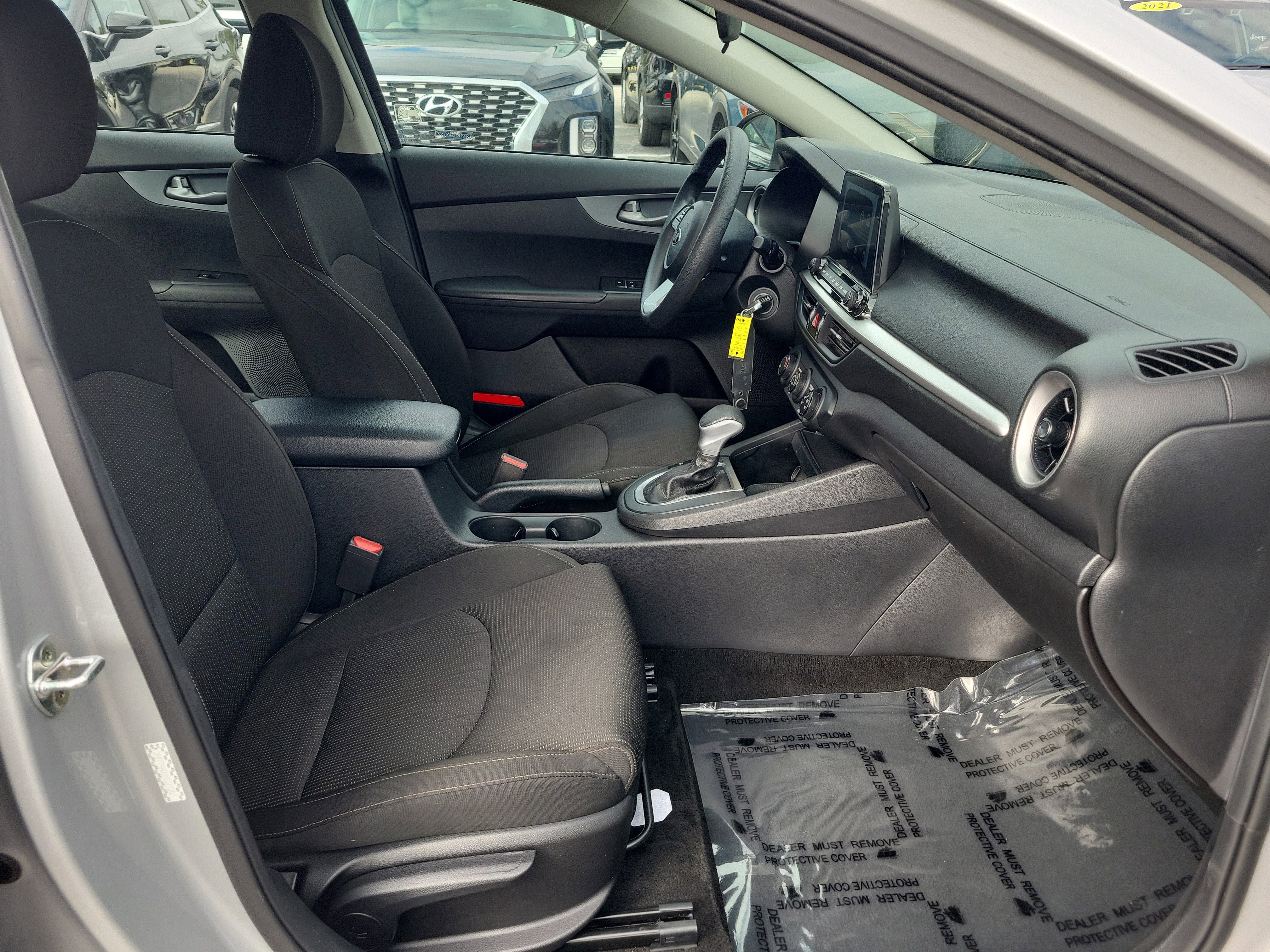 Used 2021 Kia Forte LXS image 7