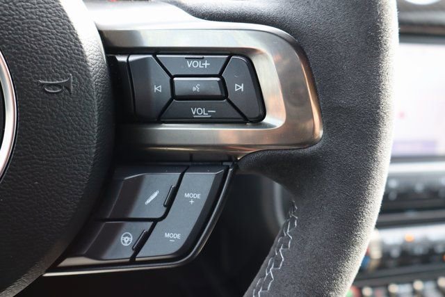 Used 2020 Ford Mustang Shelby GT350 w/ Technology Package image 26
