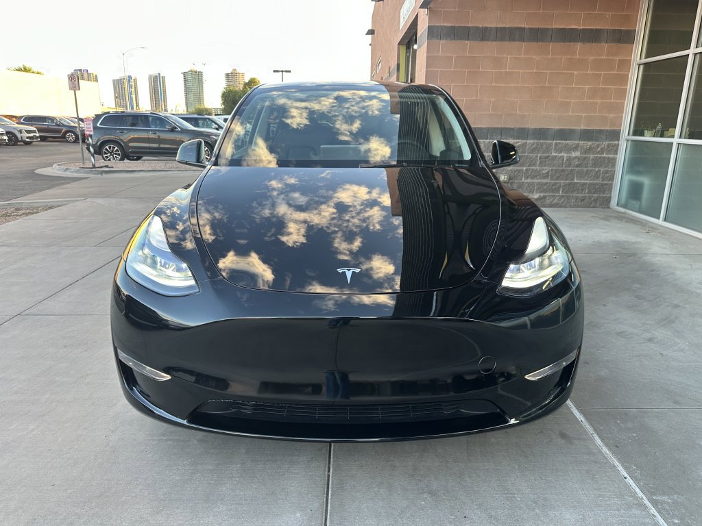 Used 2024 Tesla Model Y Long Range image 9