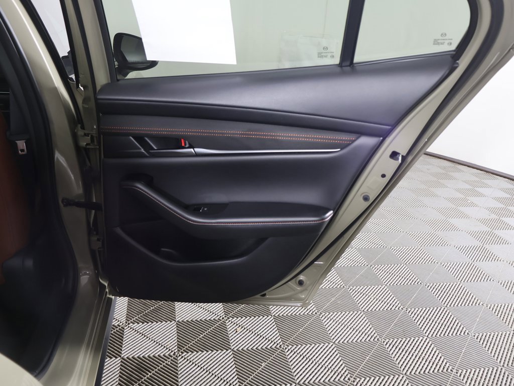 Used 2024 MAZDA MAZDA3 s image 26