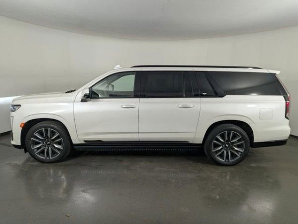 Used 2021 Cadillac Escalade ESV Sport Platinum AWD/4WD image 3
