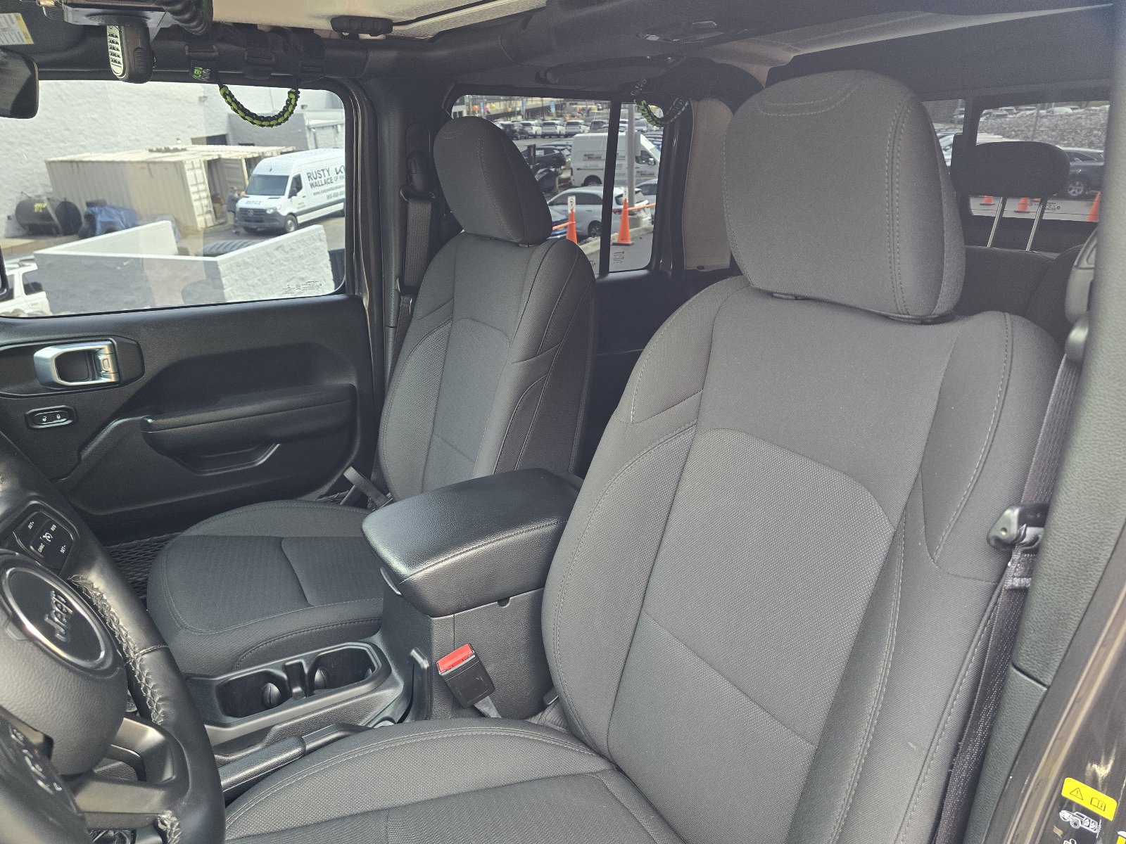 Used 2022 Jeep Gladiator Sport image 13