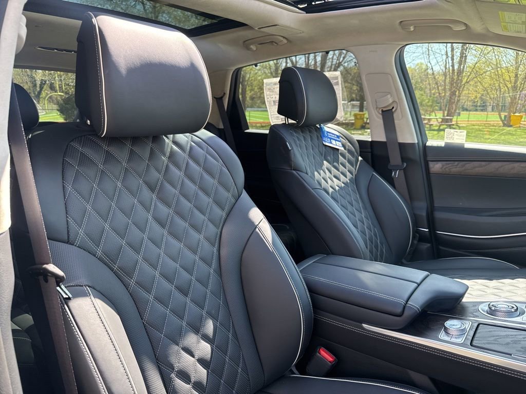 Used 2024 Genesis GV80 3.5T image 37