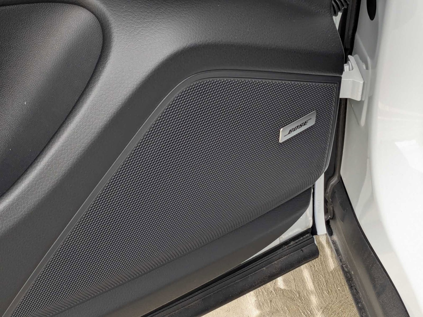 New 2025 Porsche Cayenne image 14