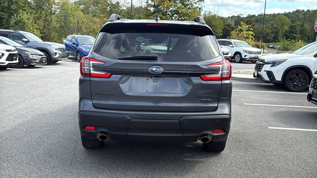 Used 2023 Subaru Ascent Onyx Edition AWD/4WD image 5