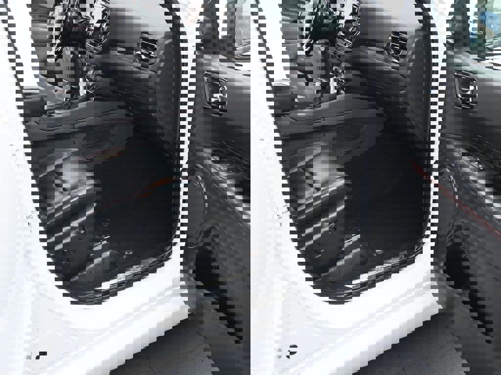 Used 2023 Dodge Durango R/T image 13