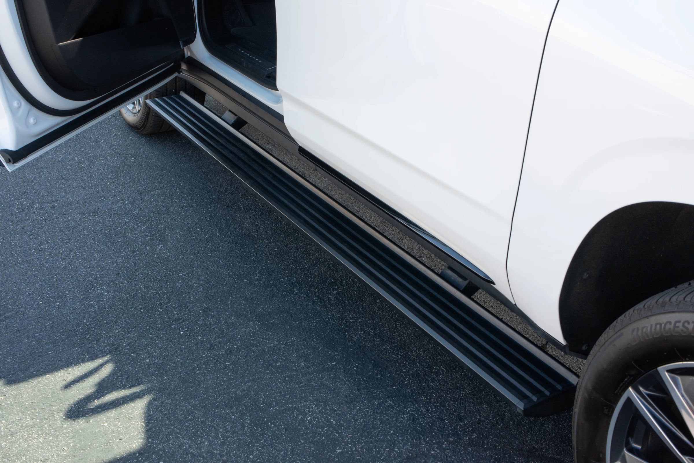 Used 2022 Cadillac Escalade ESV Sport Platinum image 35