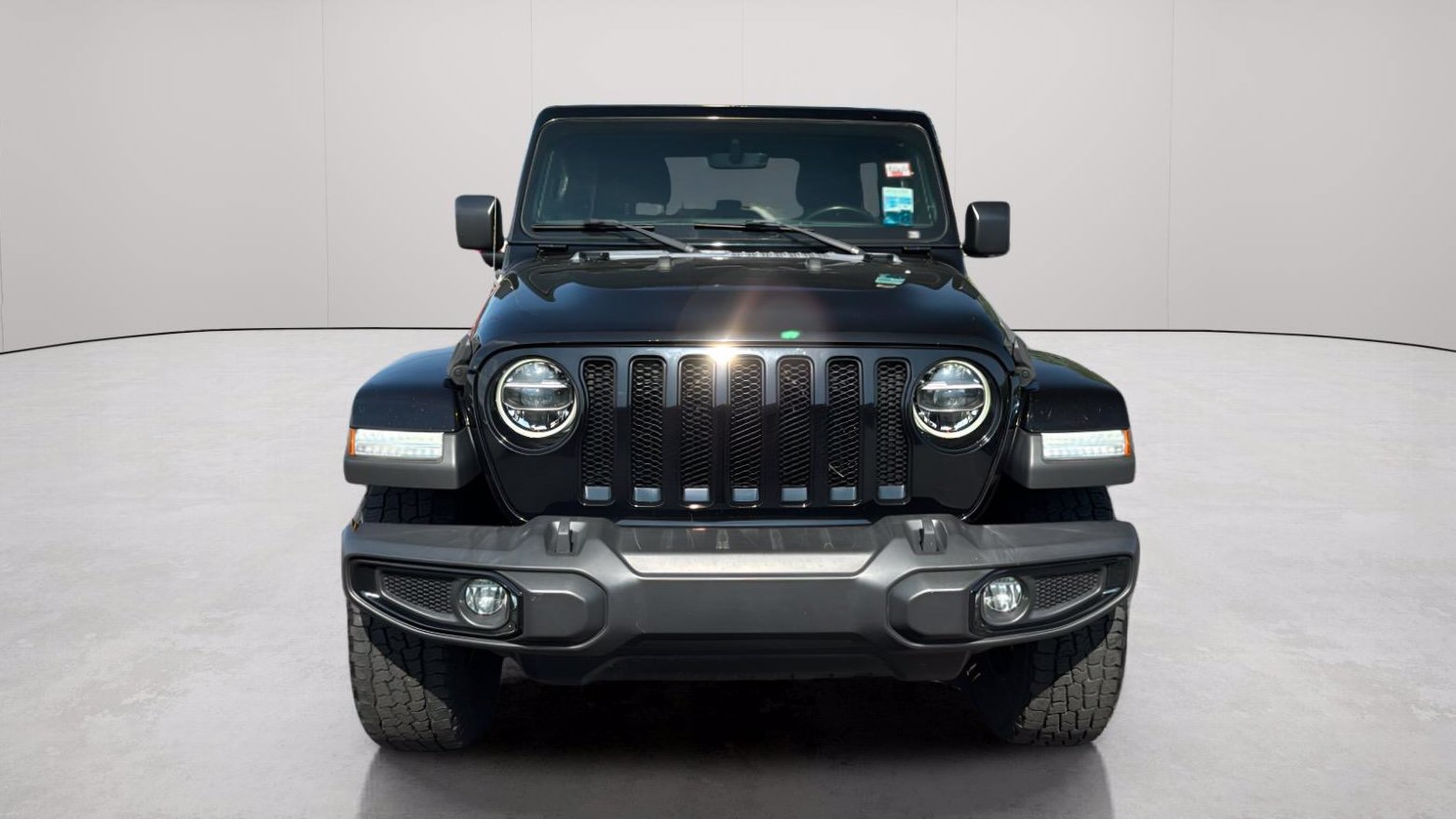 Used 2021 Jeep Wrangler Unlimited Sahara AWD/4WD image 11