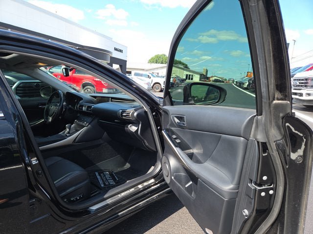 Used 2016 Lexus IS 300 AWD image 13