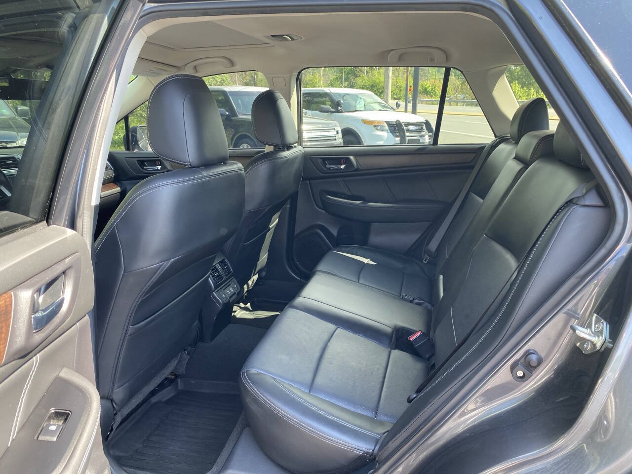 Used 2019 Subaru Outback 3.6R Limited w/ Protection Package #1 AWD/4WD image 10
