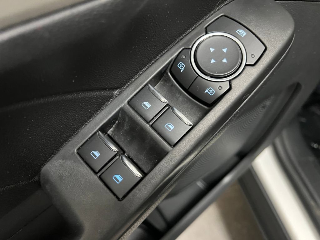 Used 2021 Ford Escape SE w/ SE Sport Appearance Package image 13