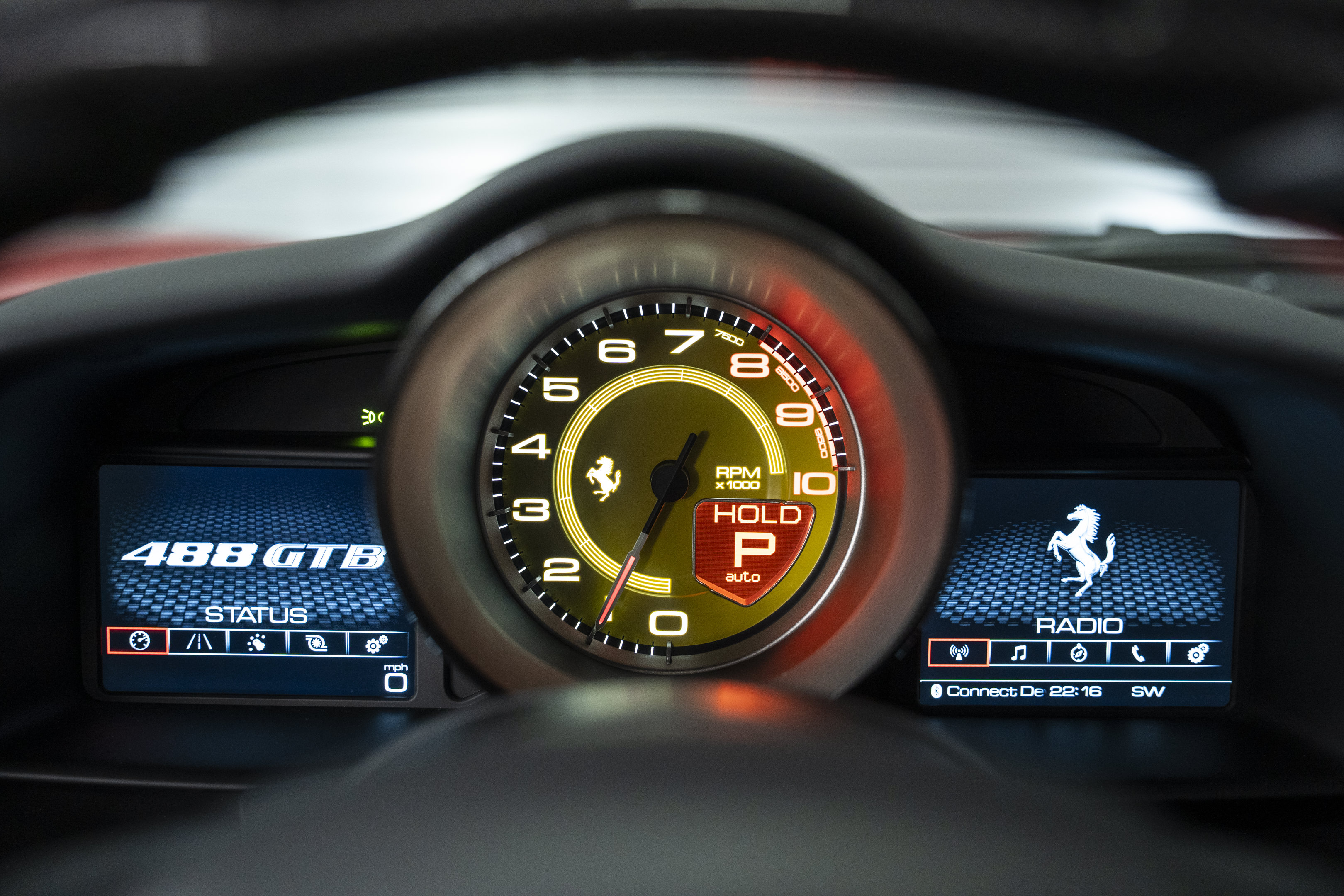 Used 2018 Ferrari 488 GTB RWD image 36