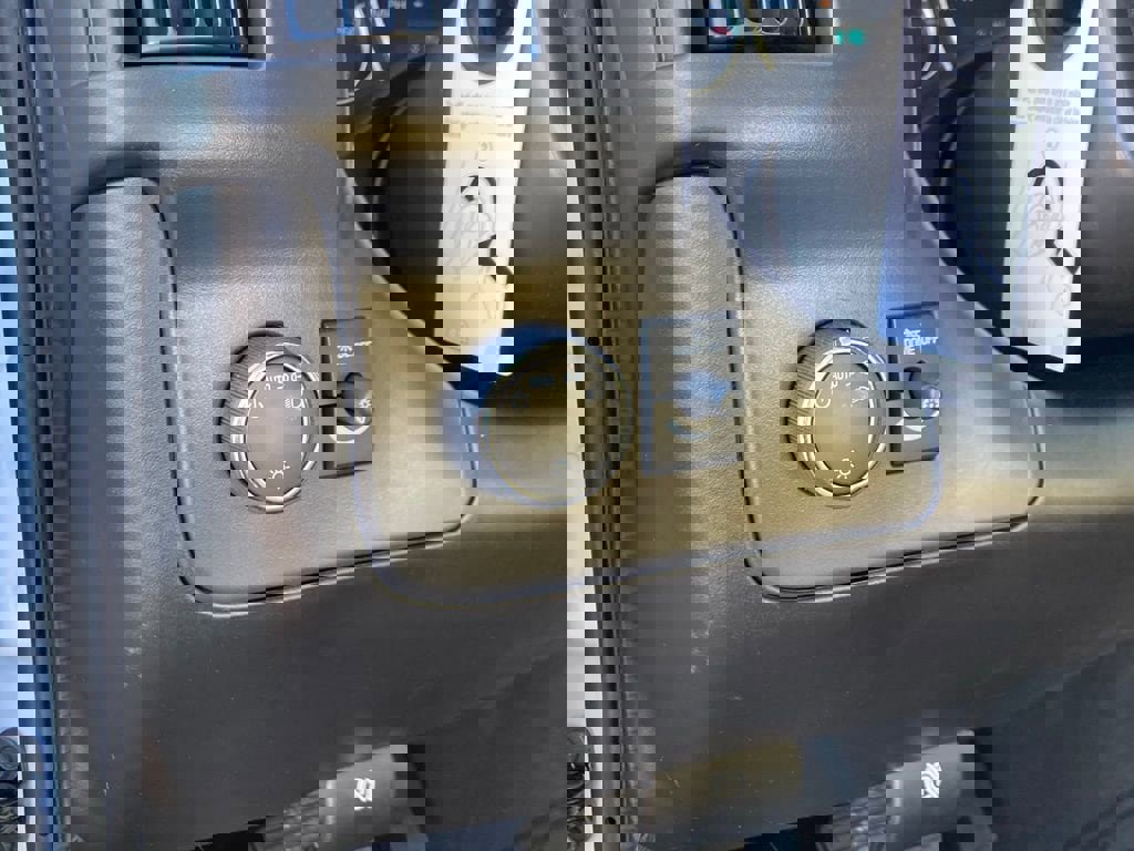 New 2025 Chevrolet Express 2500 RWD image 15